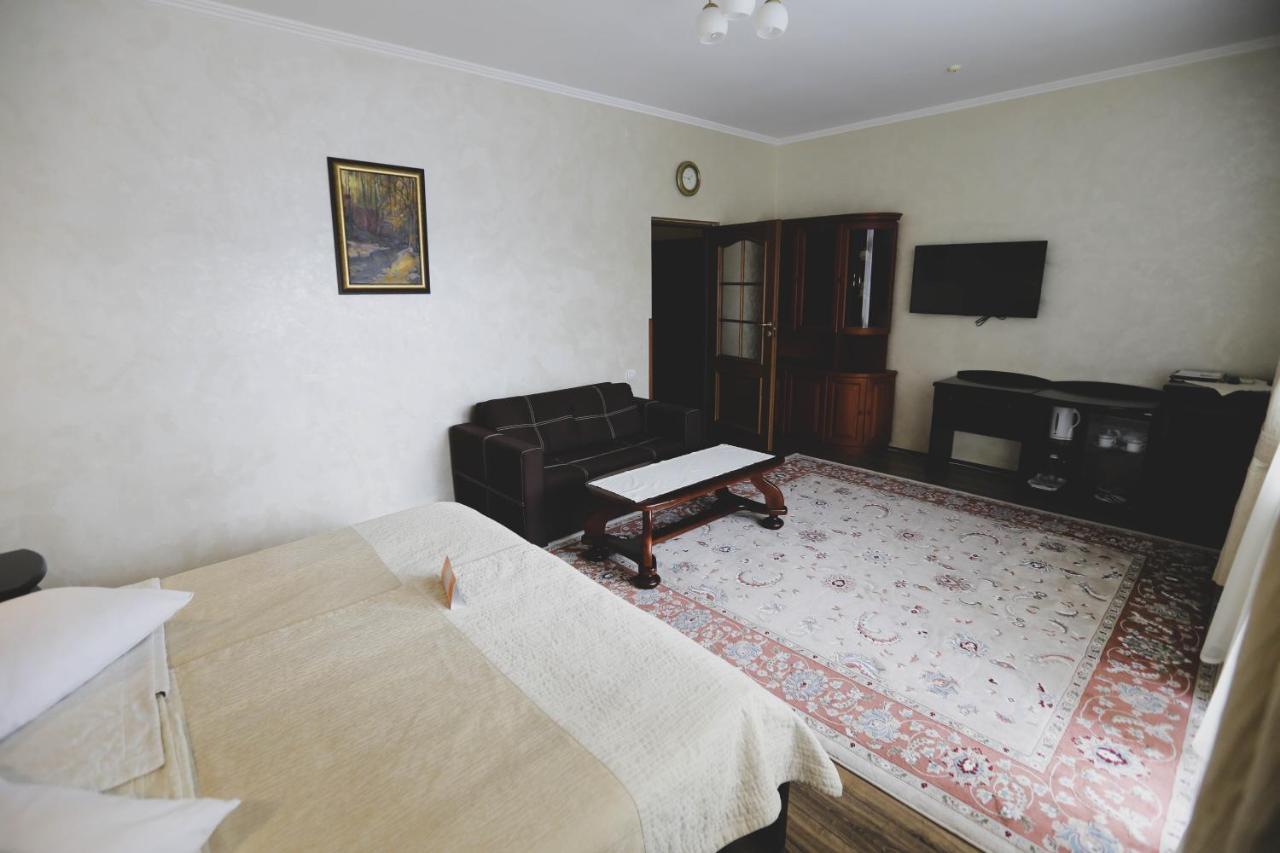Solnichnaia Dolyna Hotel Polyana  Exterior photo
